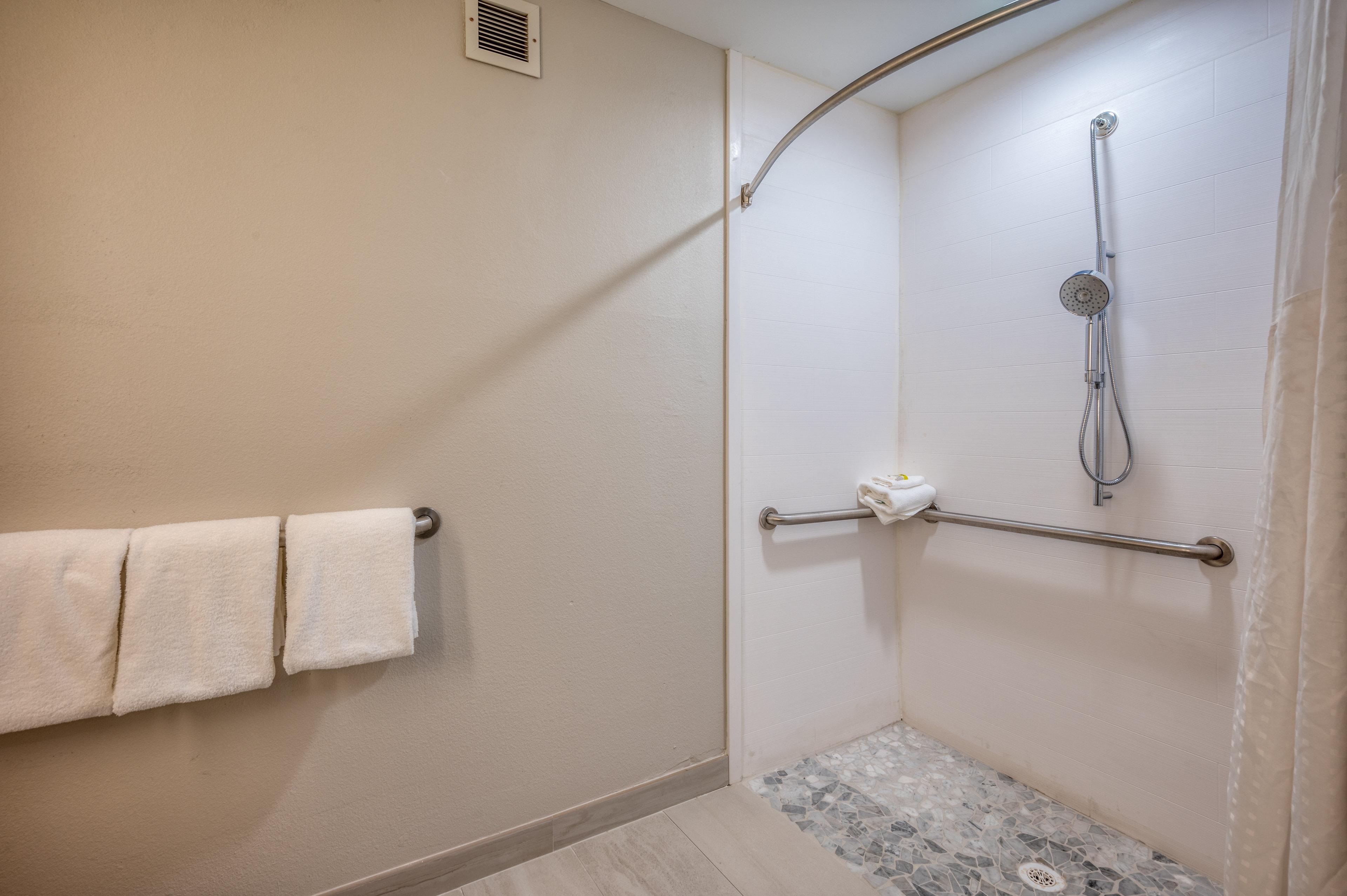 Holiday Inn Express Hotel & Suites Greenville By Ihg Exterior foto