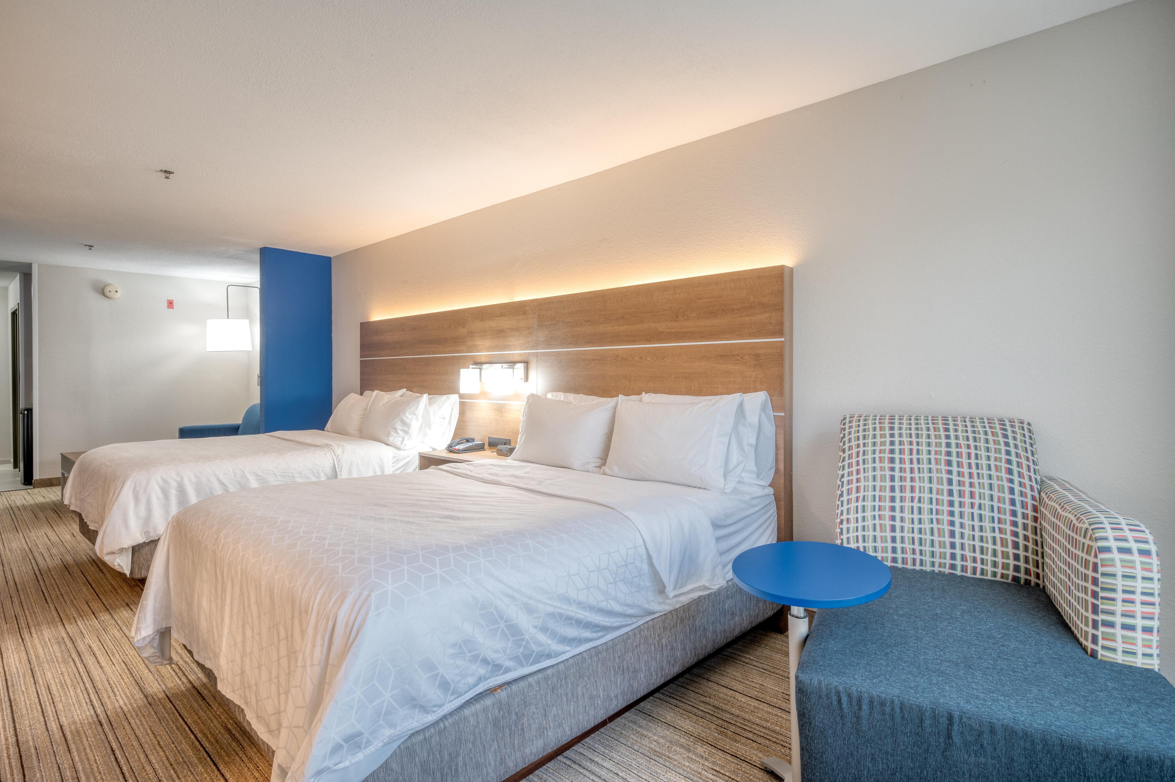 Holiday Inn Express Hotel & Suites Greenville By Ihg Exterior foto