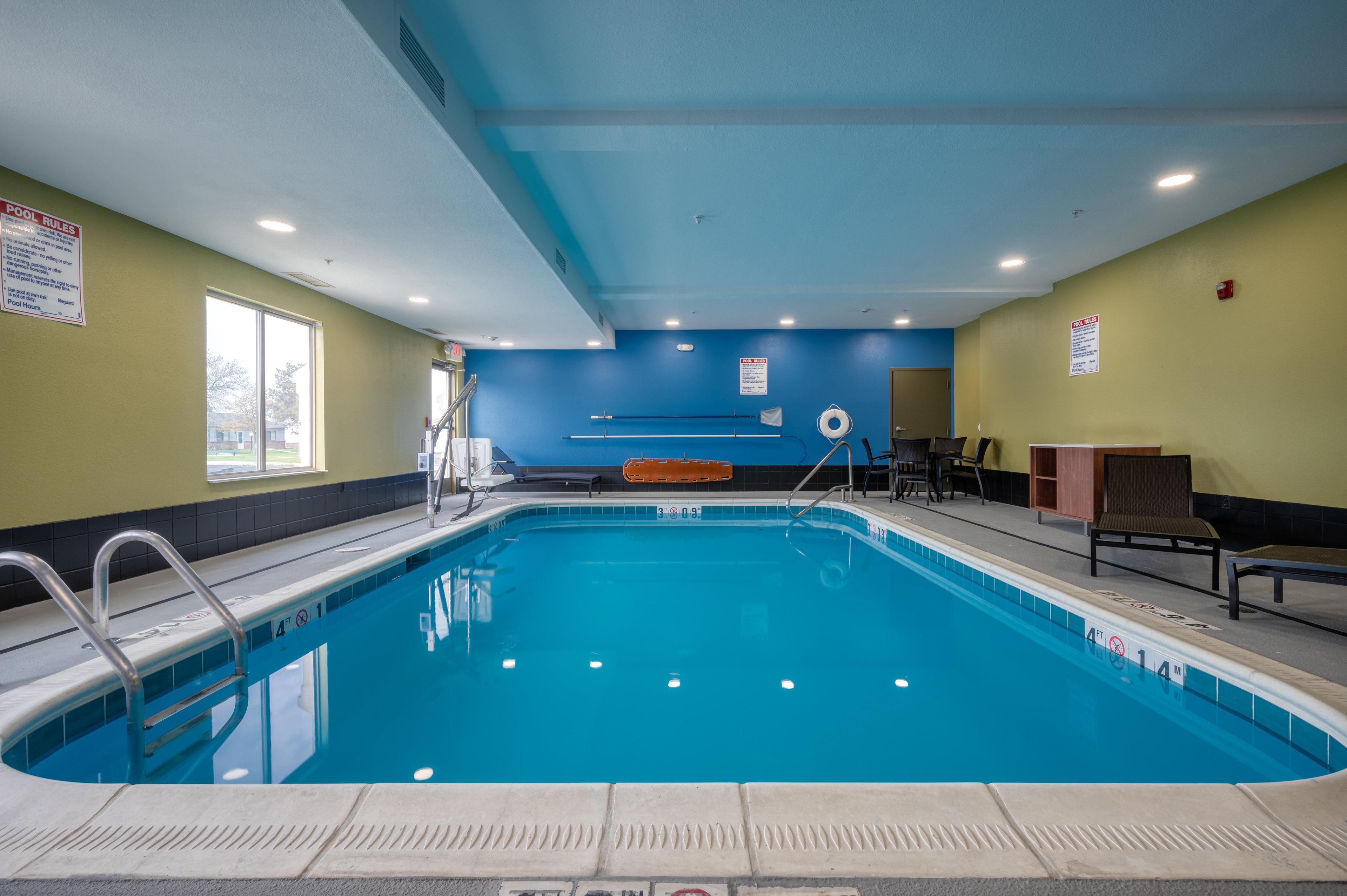 Holiday Inn Express Hotel & Suites Greenville By Ihg Exterior foto